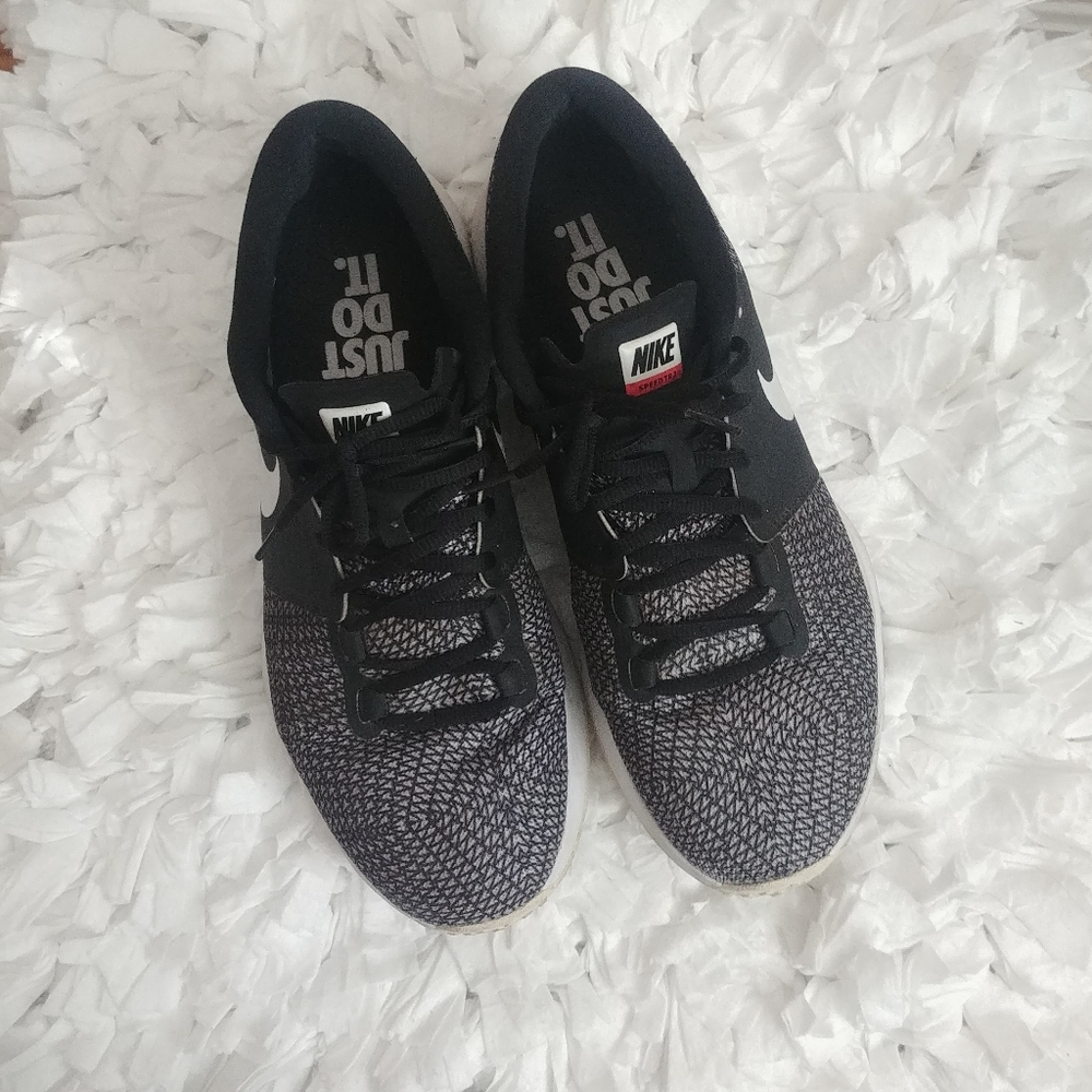 Nike sneakers - Picture 4 of 7